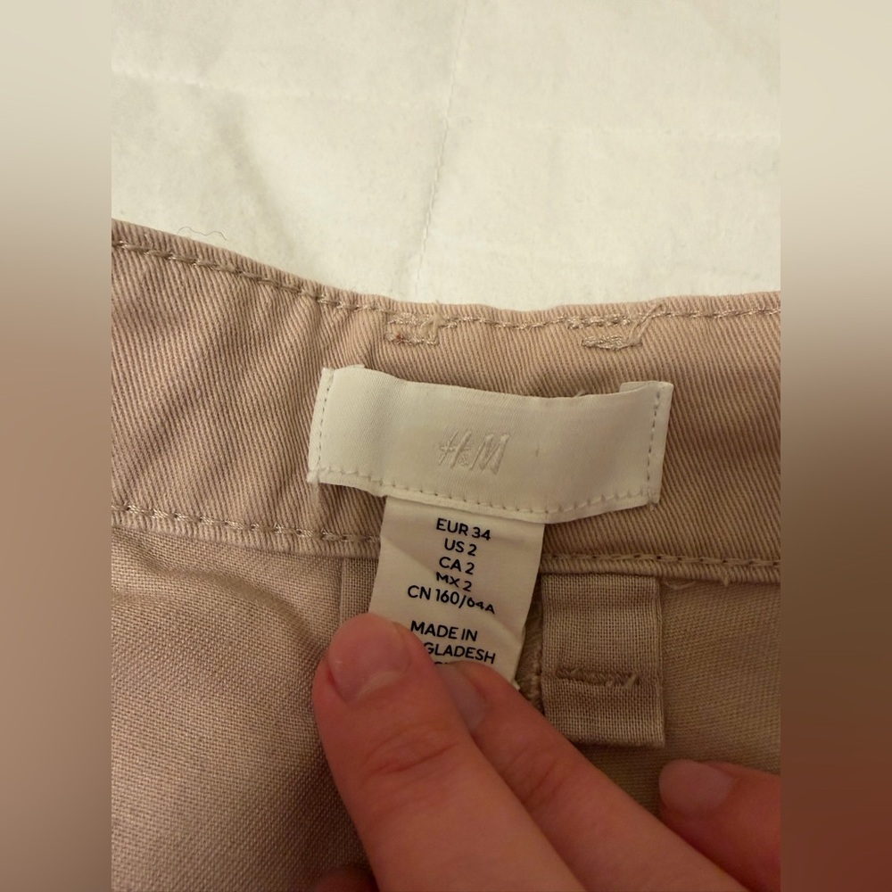 H&M Light Brown Tan Cargo Pants - Picture 5 of 7